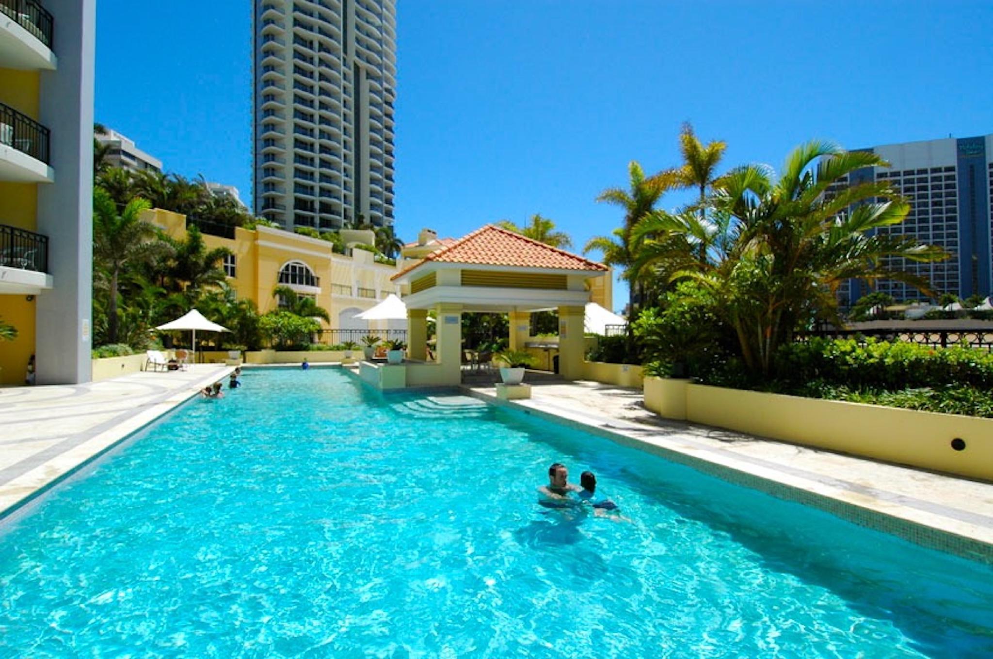 Surfers Paradise Private Apartments 58/59