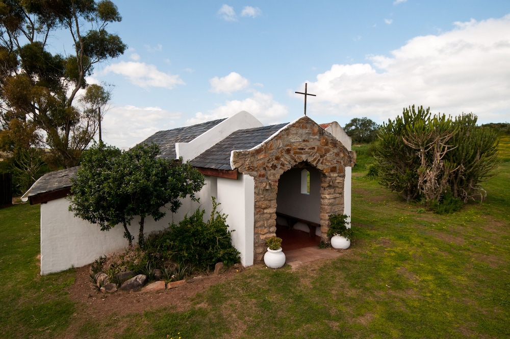 Leeuwenbosch Shearers Lodge 47/50