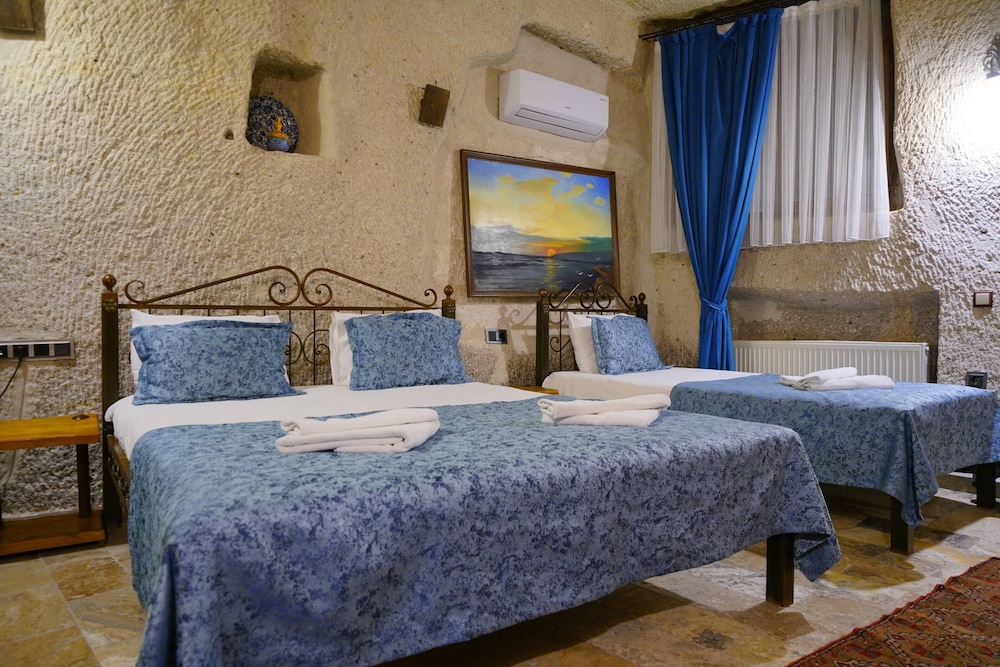Sakura Cave Hotel 13/50