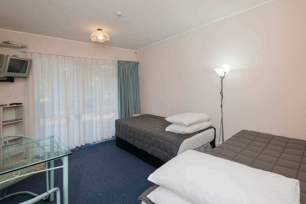Edelweiss Motel 18/72