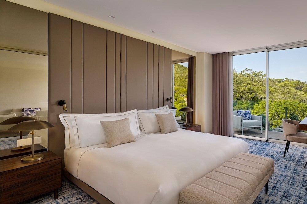 3 Bedrooms, Family, Penthouse, 3 Double Beds, Golf Course View