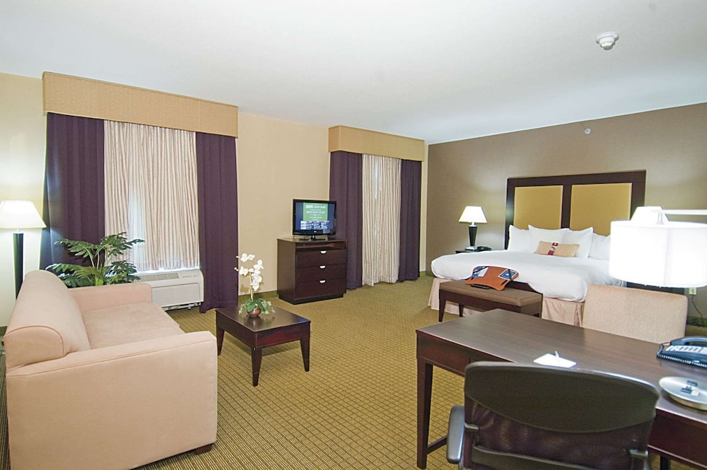 Hampton Inn & Suites Decatur 26/58