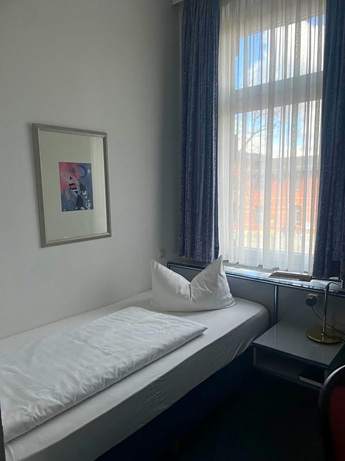 Hotel Krone 15/27