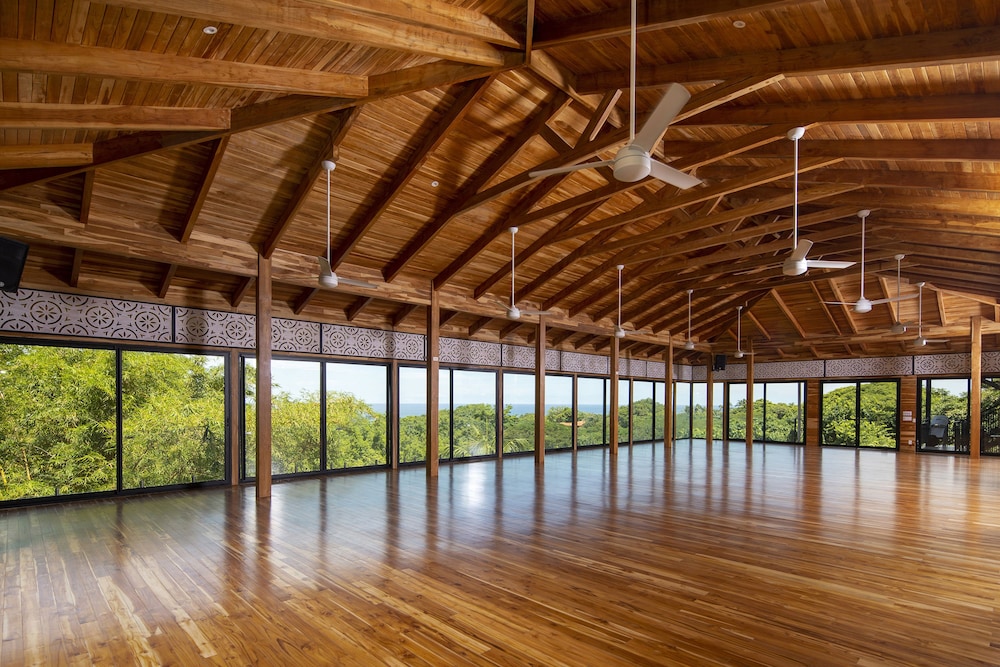 Bodhi Tree Yoga Resort 49/76