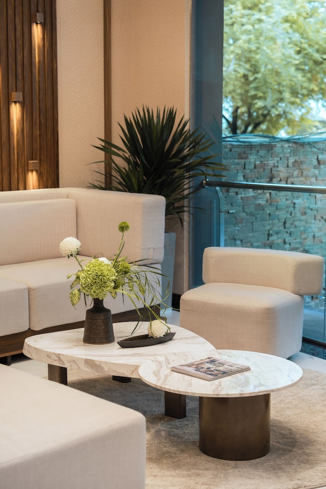 Kin Hotel Thai Van Lung 39/50