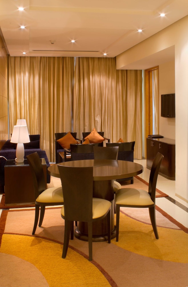 Radisson Blu Marina Hotel Connaught Place 65/75