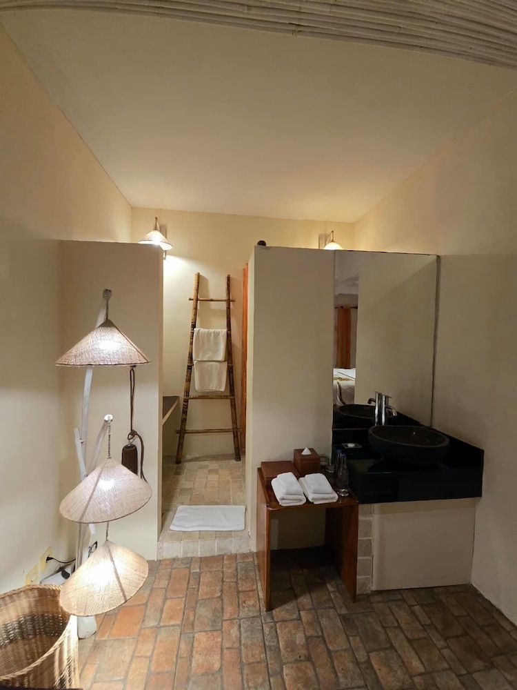 Seminyak Suites (Ex Seminyak Sky Suites by Kupu Kupu Resorts) 44/50