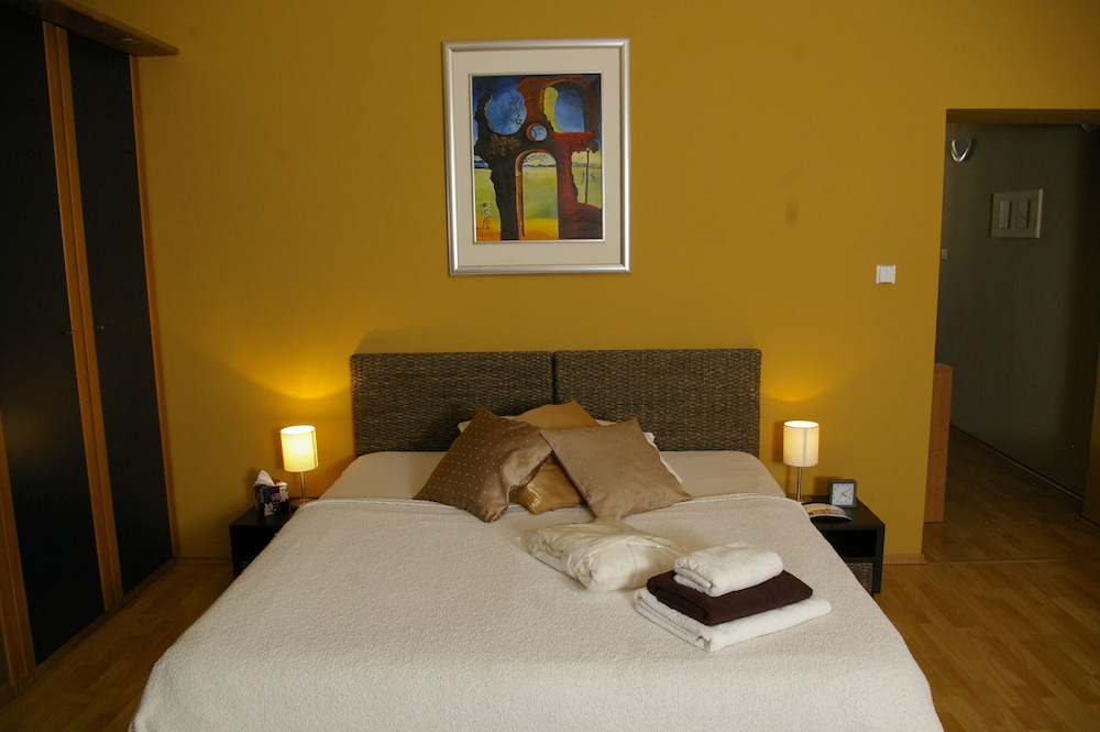 City Residence Apartment Hotel 13/50