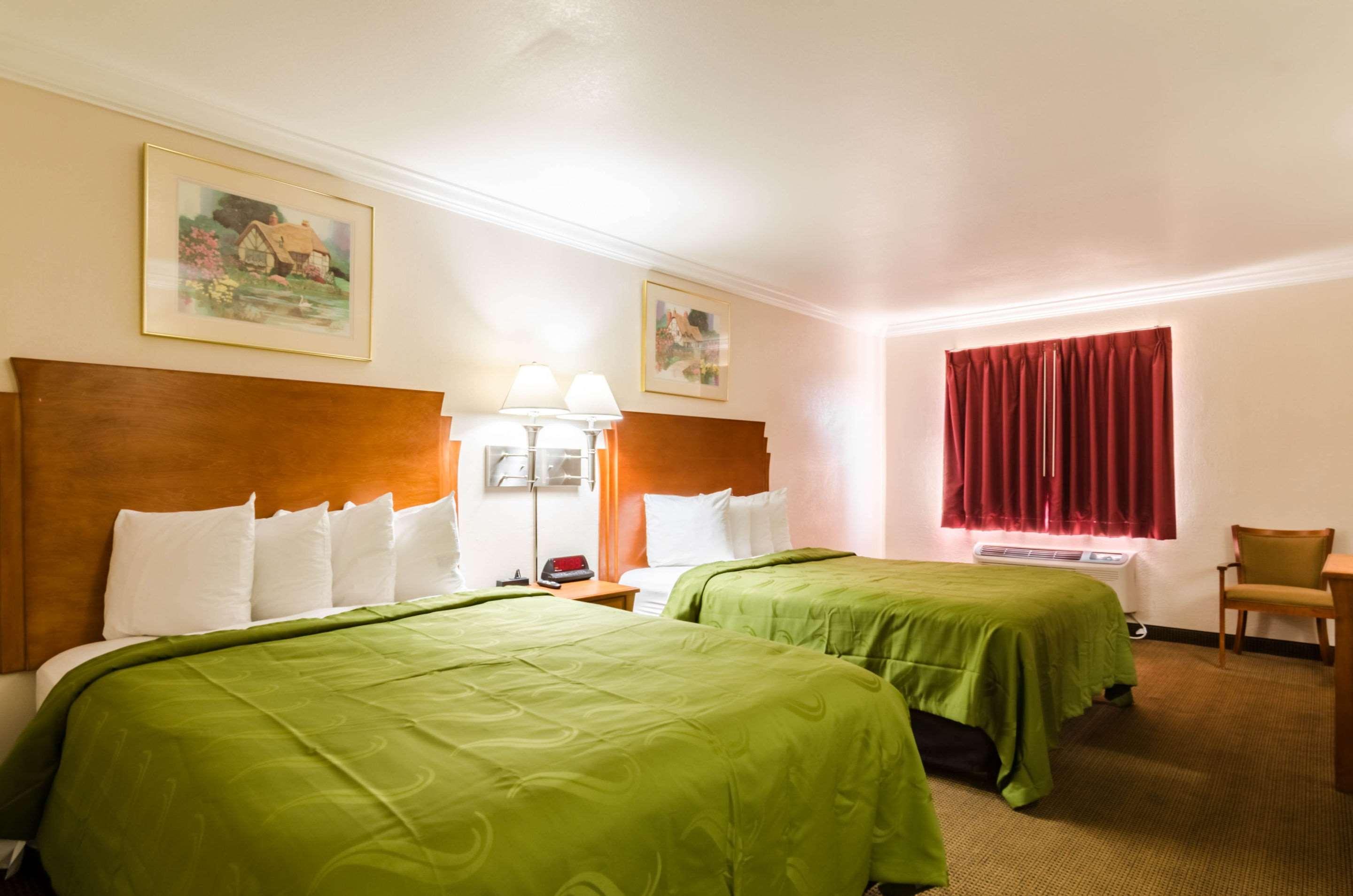 Suite, 2 Queen Beds