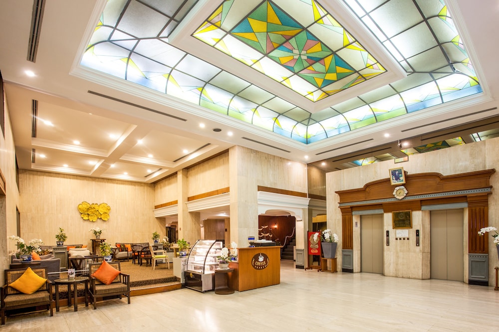 PHUKET MERLIN HOTEL 57/67