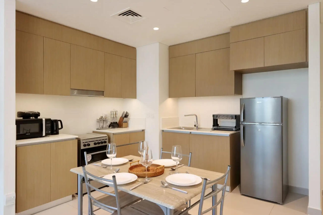 Cozy 2BR Walk to Creek Marina & Beach 16/21