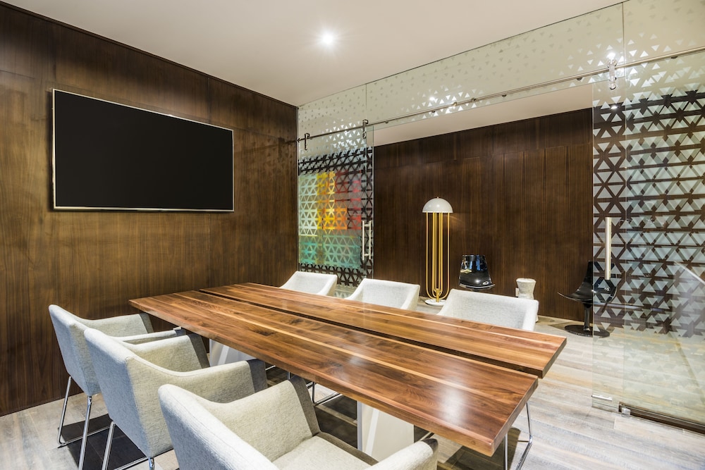 Hyatt Regency San Luis Potosi 68/74