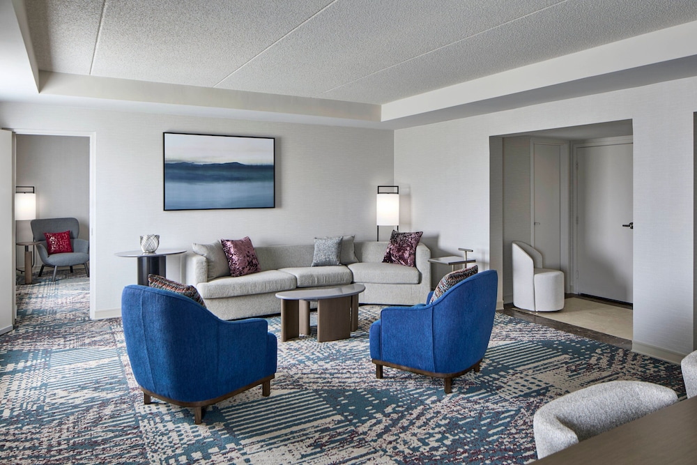 Delta Hotels by Marriott Toledo 26/50