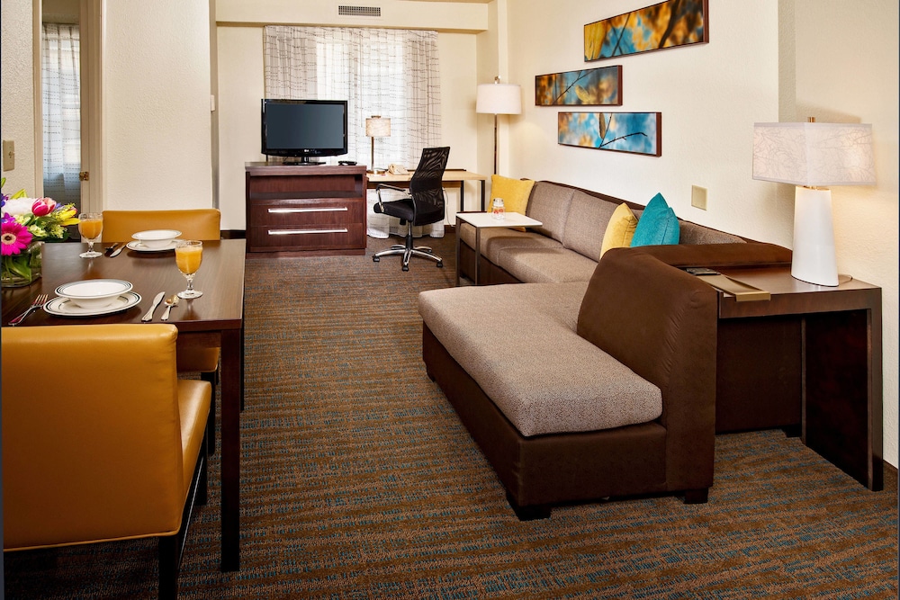 Residence Inn by Marriott Washington, DC/Dupont Circle 12/19