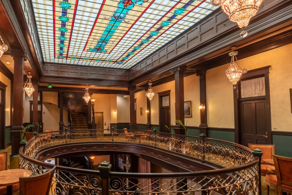 Geiser Grand Hotel 7/50