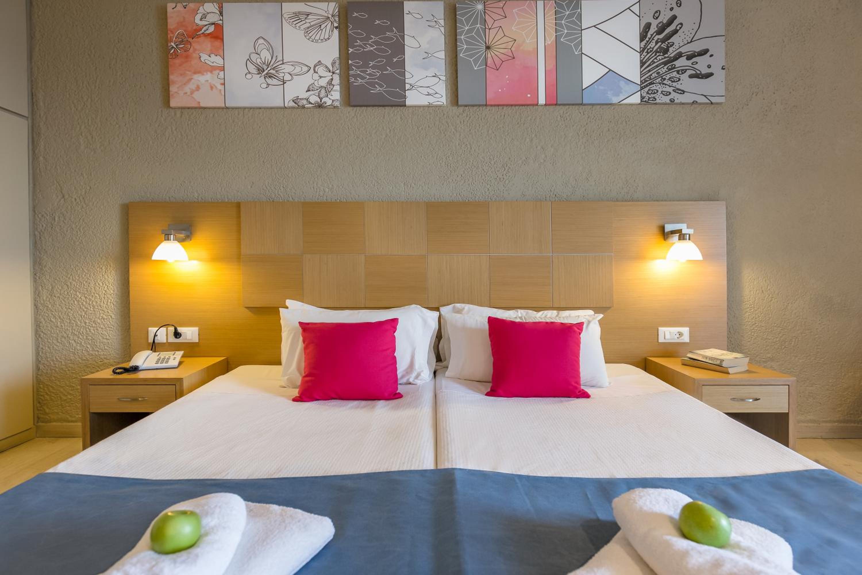 Albatros Hotel 23/54