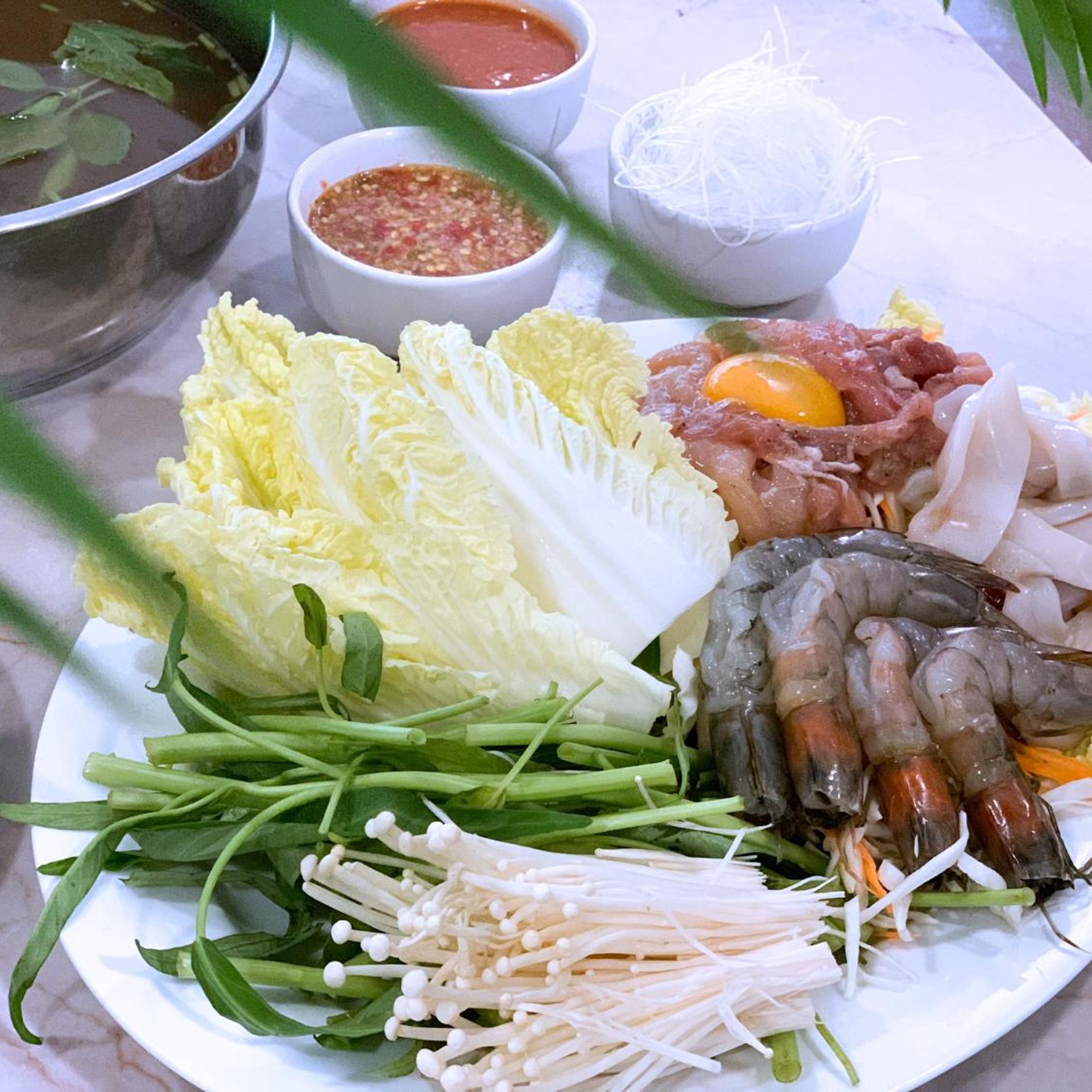 Watana Hotel Bangkok 37/63