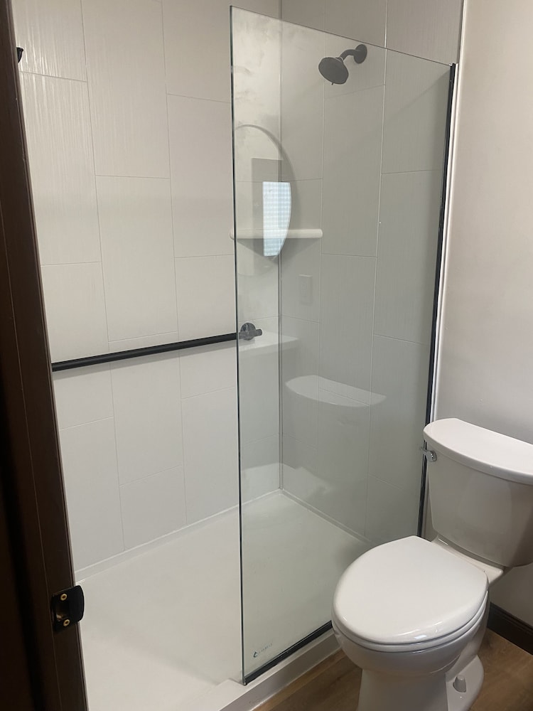 Travelodge by Wyndham Emlenton 45/50