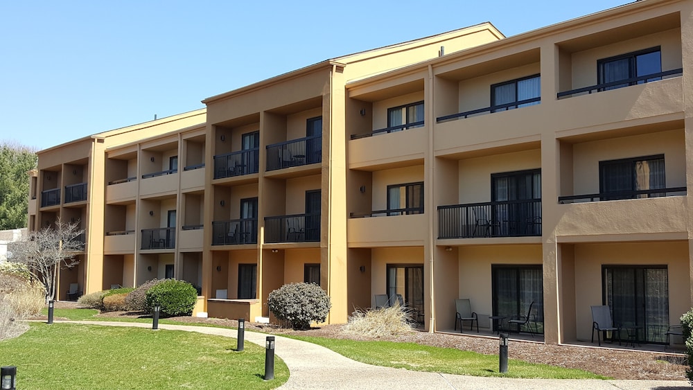 Courtyard New Haven Wallingford 2/50