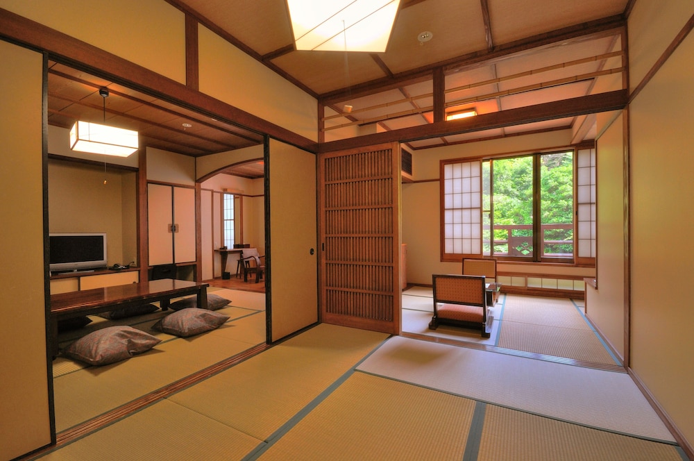 Yamabiko Ryokan 40/50
