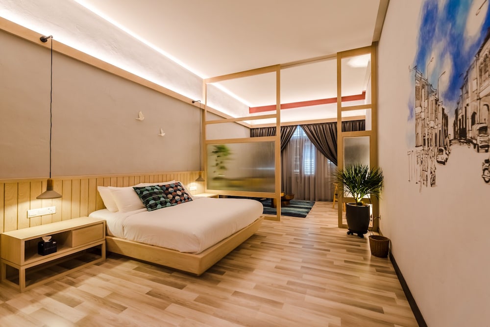 Tien Hotel 11/50