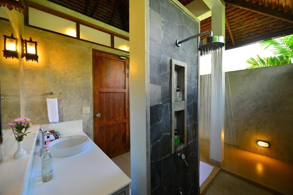Bor Saen Villa And Spa 27/73
