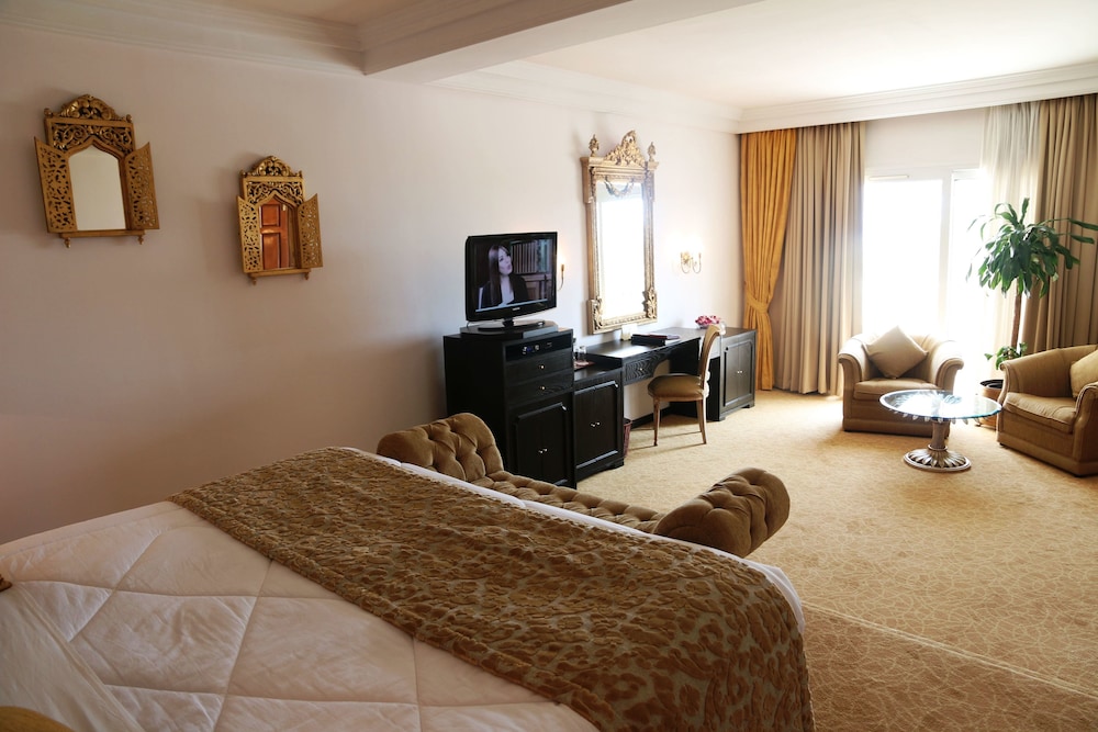 LE ROYAL HAMMAMET 24/50