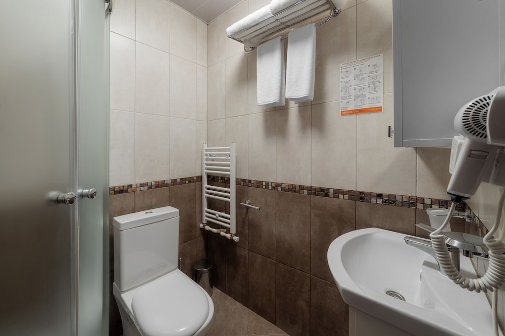 Hotel Goodaura 72/74