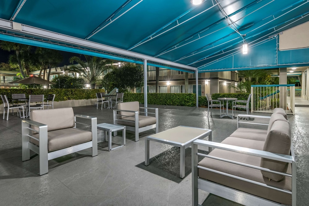 Best Western Downtown Stuart 40/41