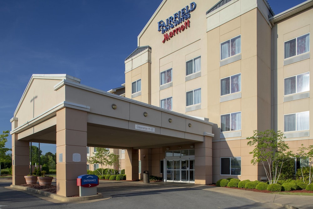 Fairfield Inn Suites By Marriott Gadsden 3/64