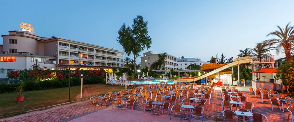 Venus Hotel 18/26