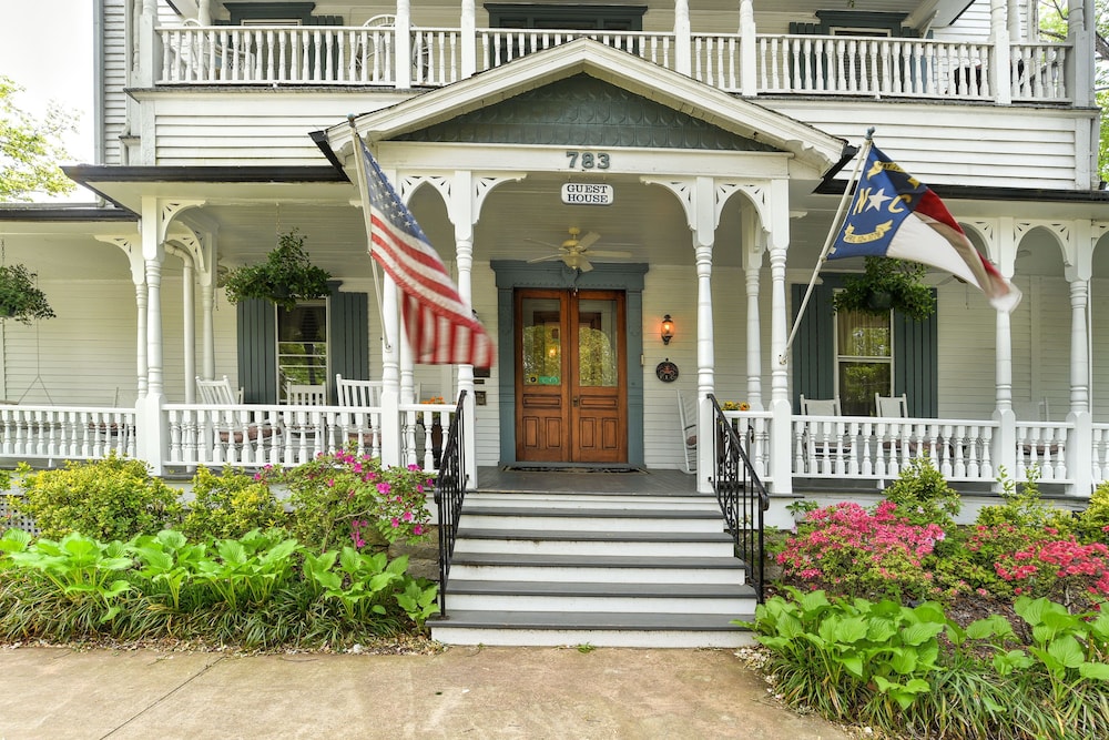 1898 Waverly Inn 5/73