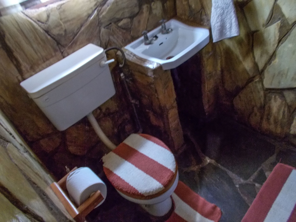 Village Rest Lodge 40/41