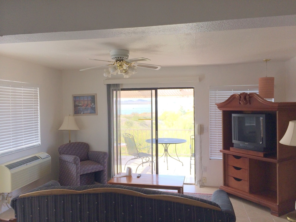 Windsor Inn Motel Lake Side 42/64