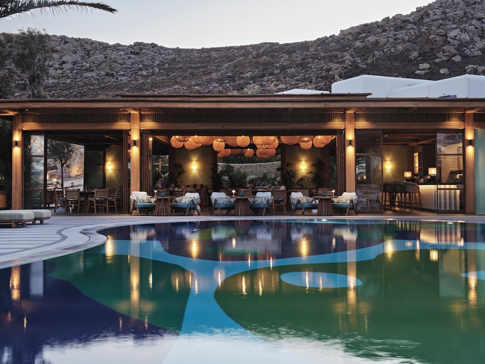 Myconian Sunrise Relais & Chateaux Hotel 7/86