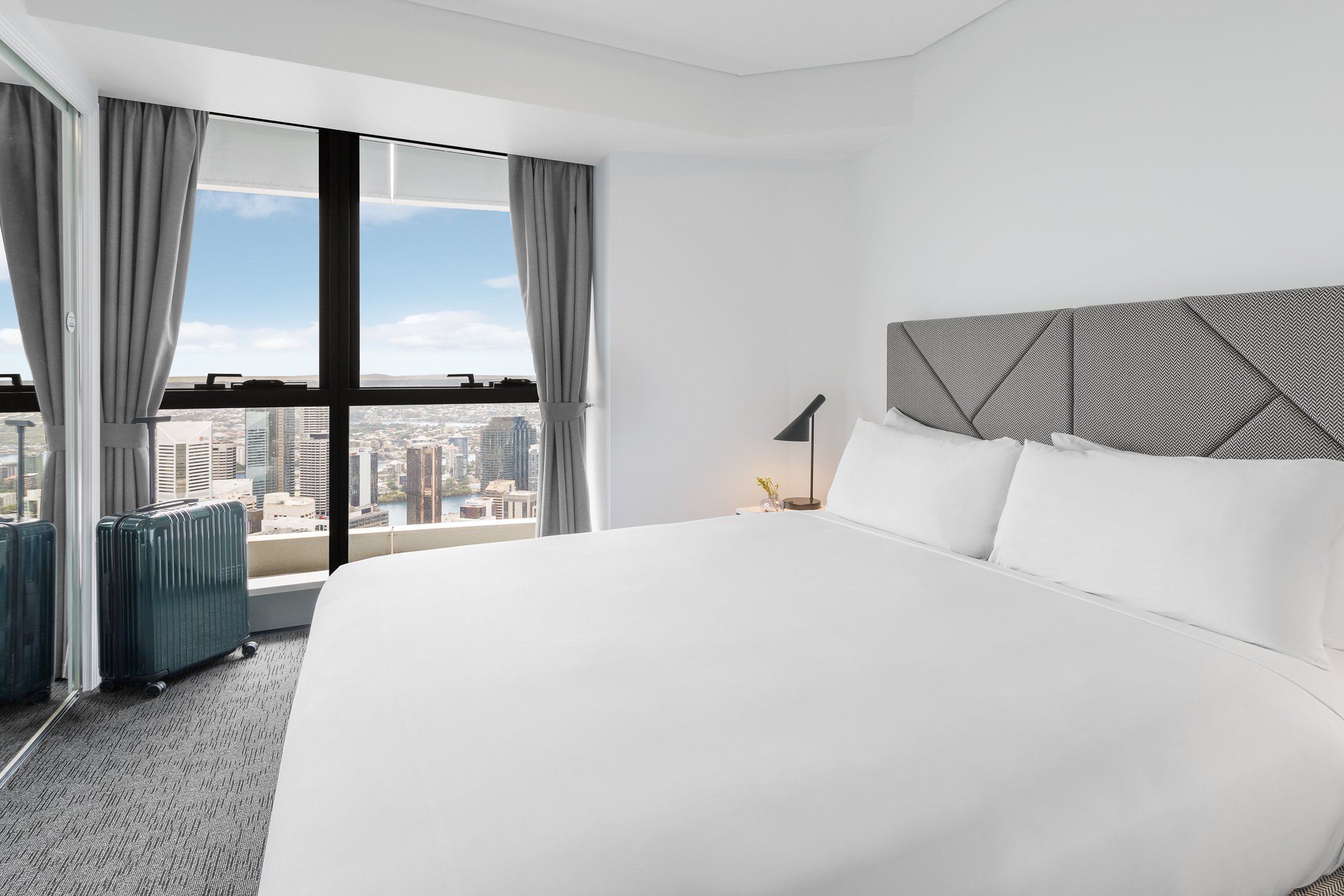 Meriton Suites Herschel Street 1/26