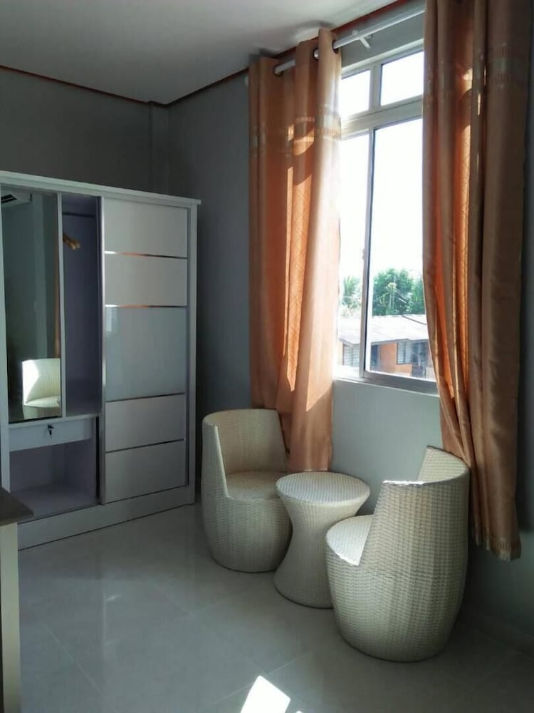 Dlima Beach Inn 41/66