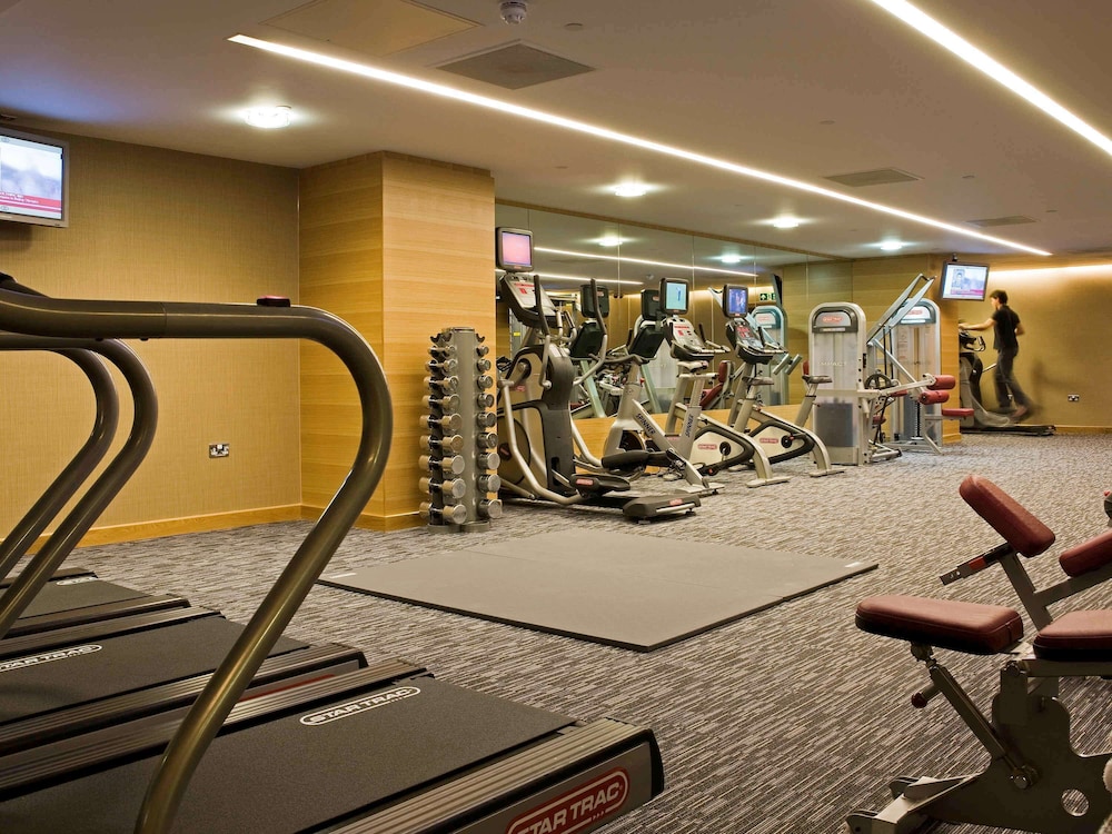 Sofitel London Heathrow 28/50