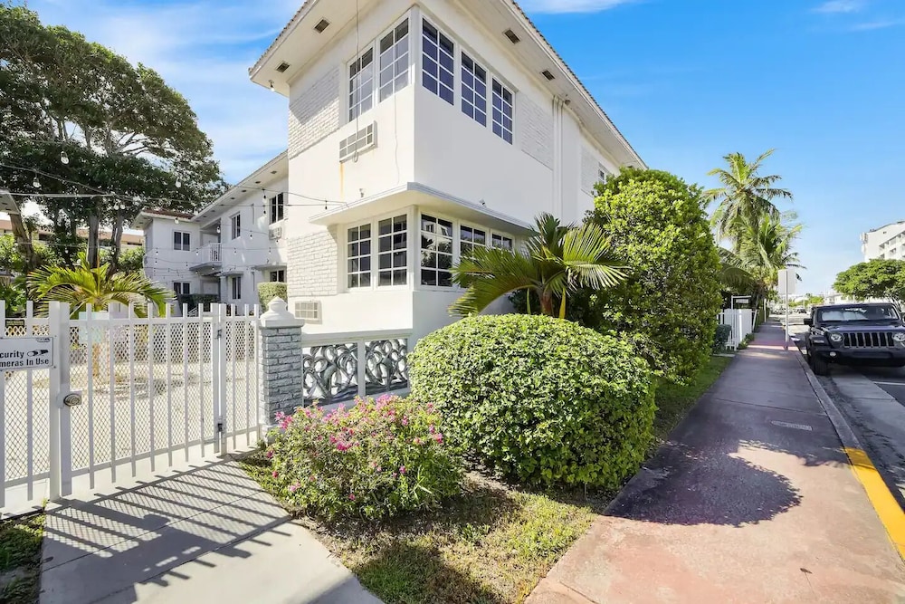The Donovan at Miami Beach 25/38