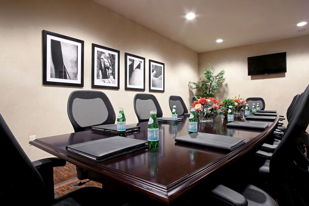 Drury Plaza Hotel In Santa Fe 37/50