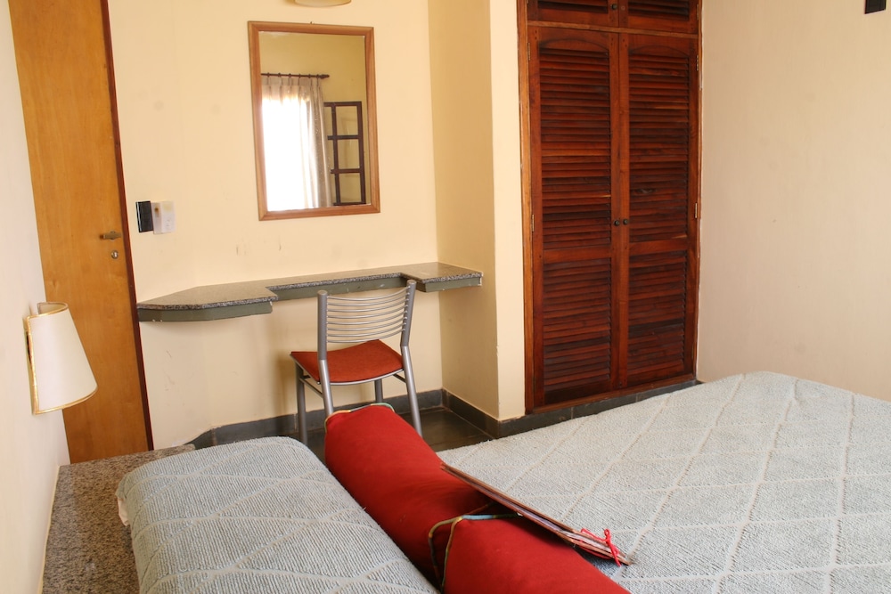 Pirayu Hotel Resort 24/50