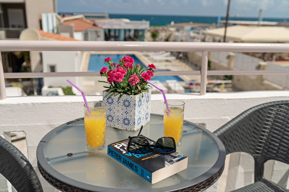 Sonio Beach Hotel 39/57