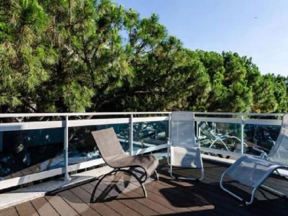 Hotel Mare Live 24/50