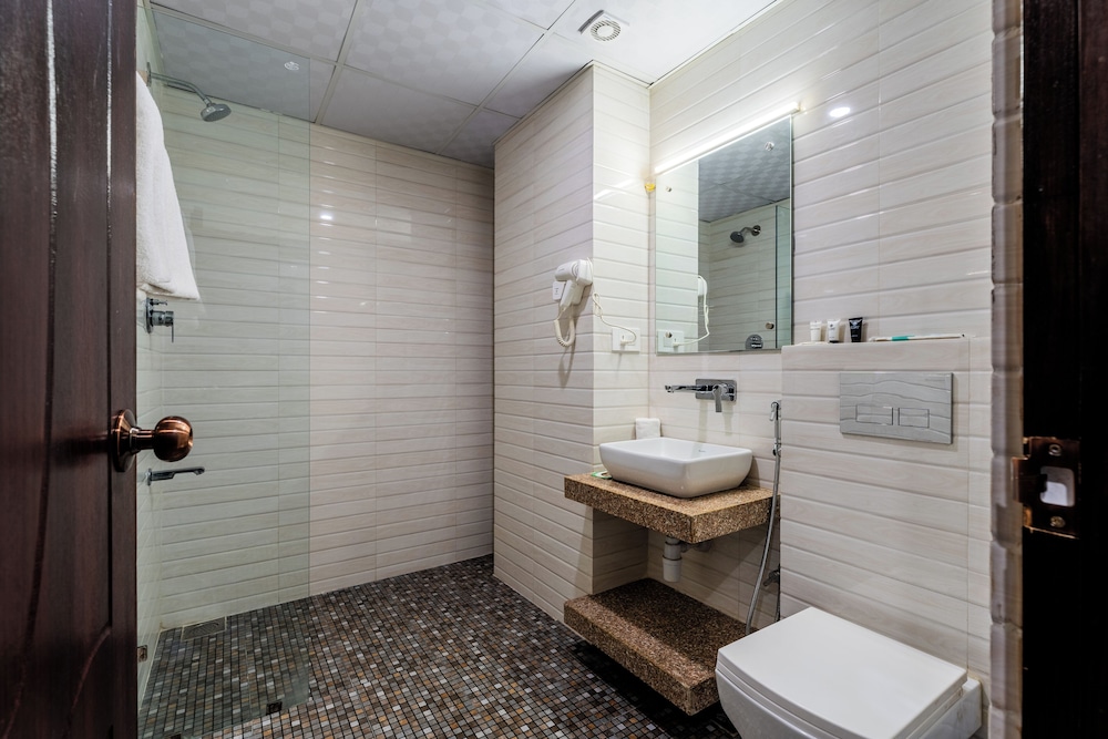 Hotel Yukhang 48/50