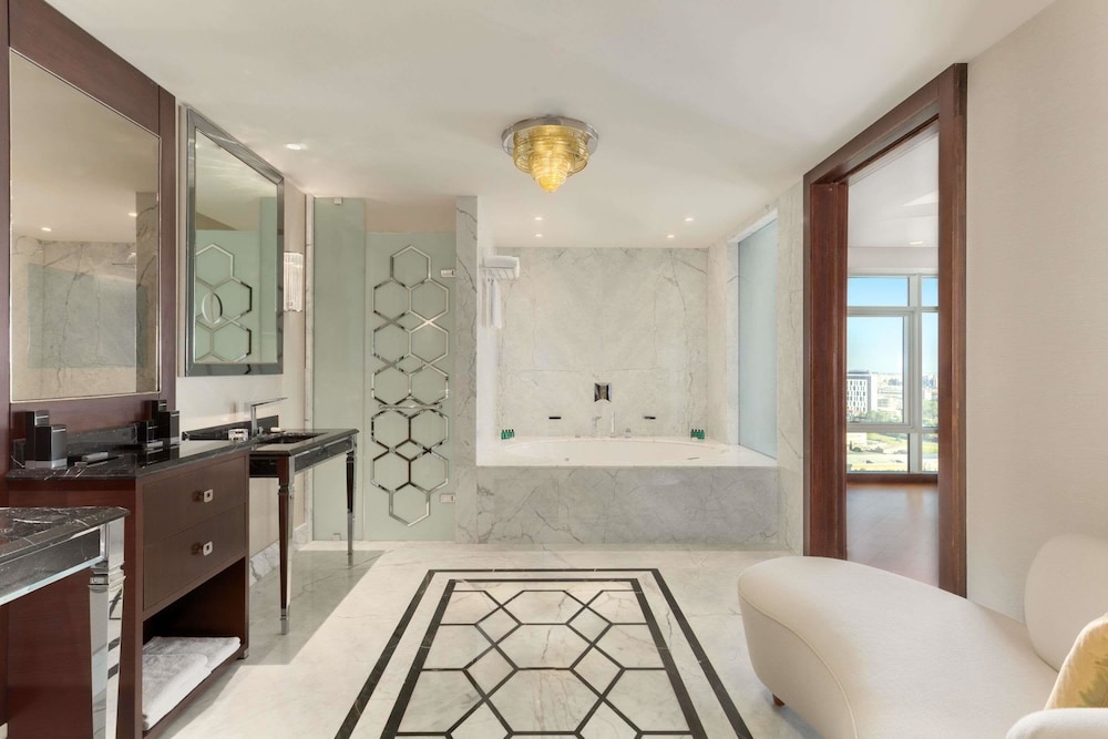 Wyndham Grand Istanbul Europe 36/72
