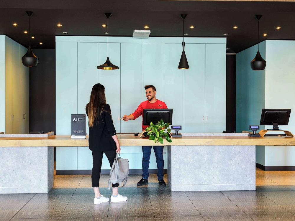 Ibis Milano Fiera 10/70