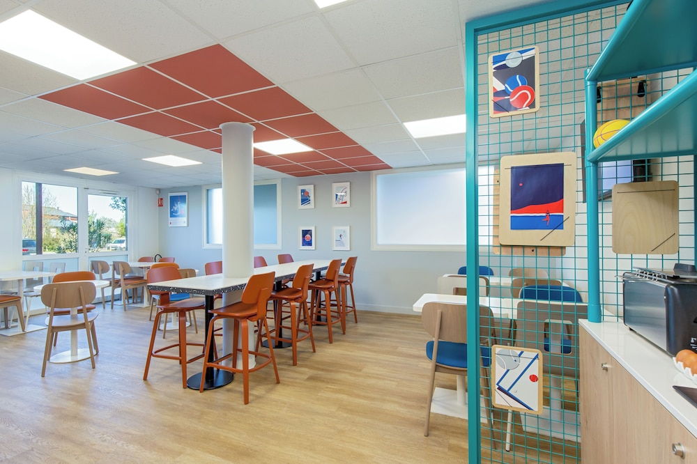 ibis budget Valence Nord Plateau des Couleures 44/54