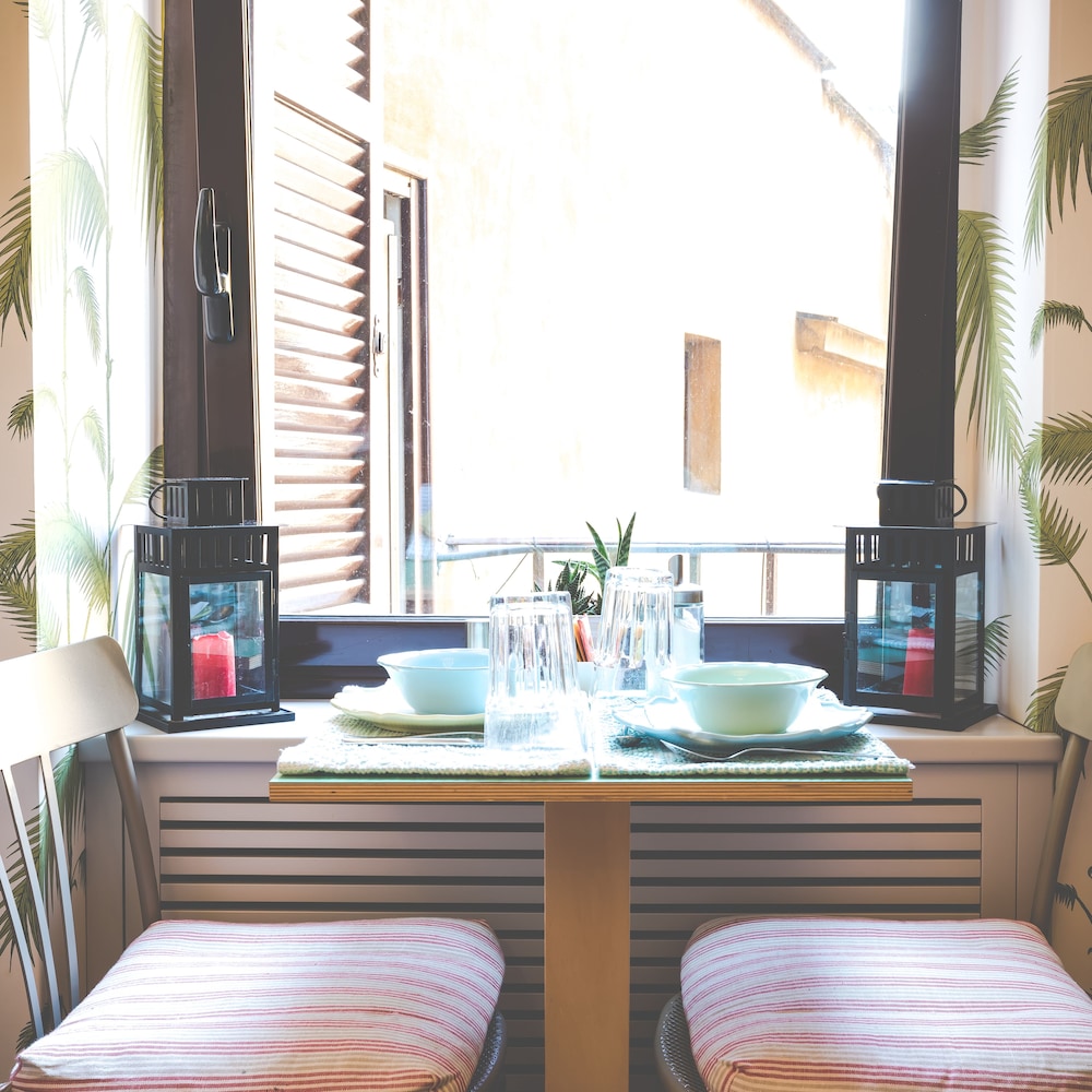 Salotto Monti 26/49