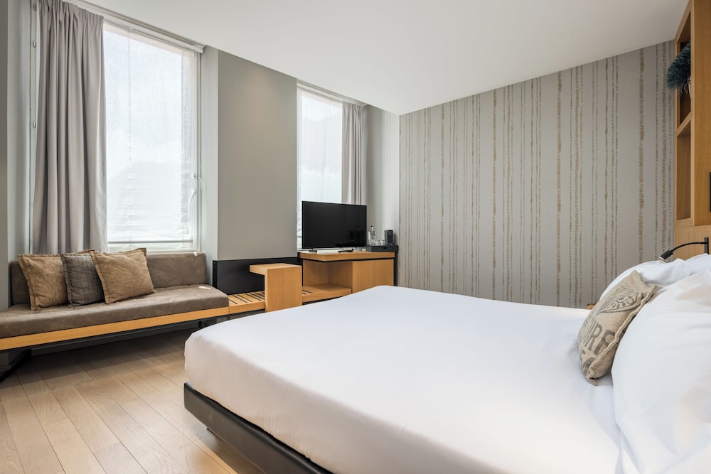 DESCOBERTAS BOUTIQUE HOTEL 24/72