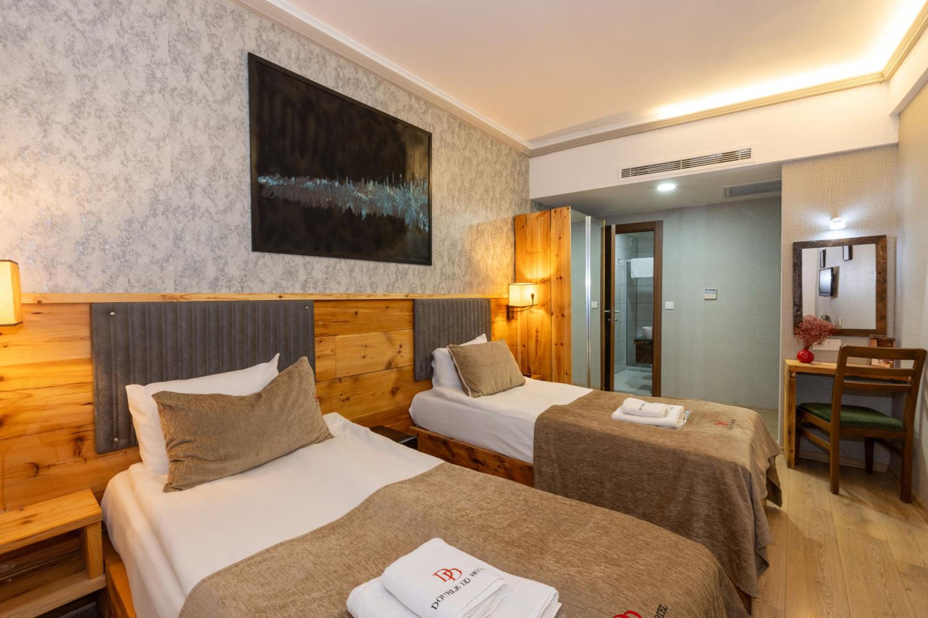 Double Dd Hotel 13/54